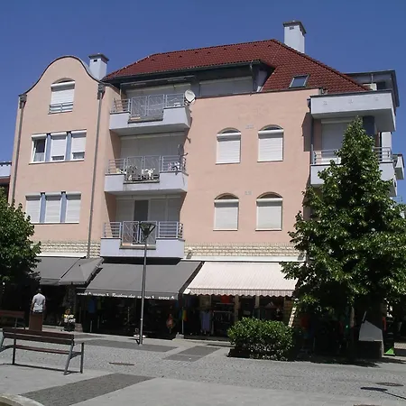 Eve Apartment